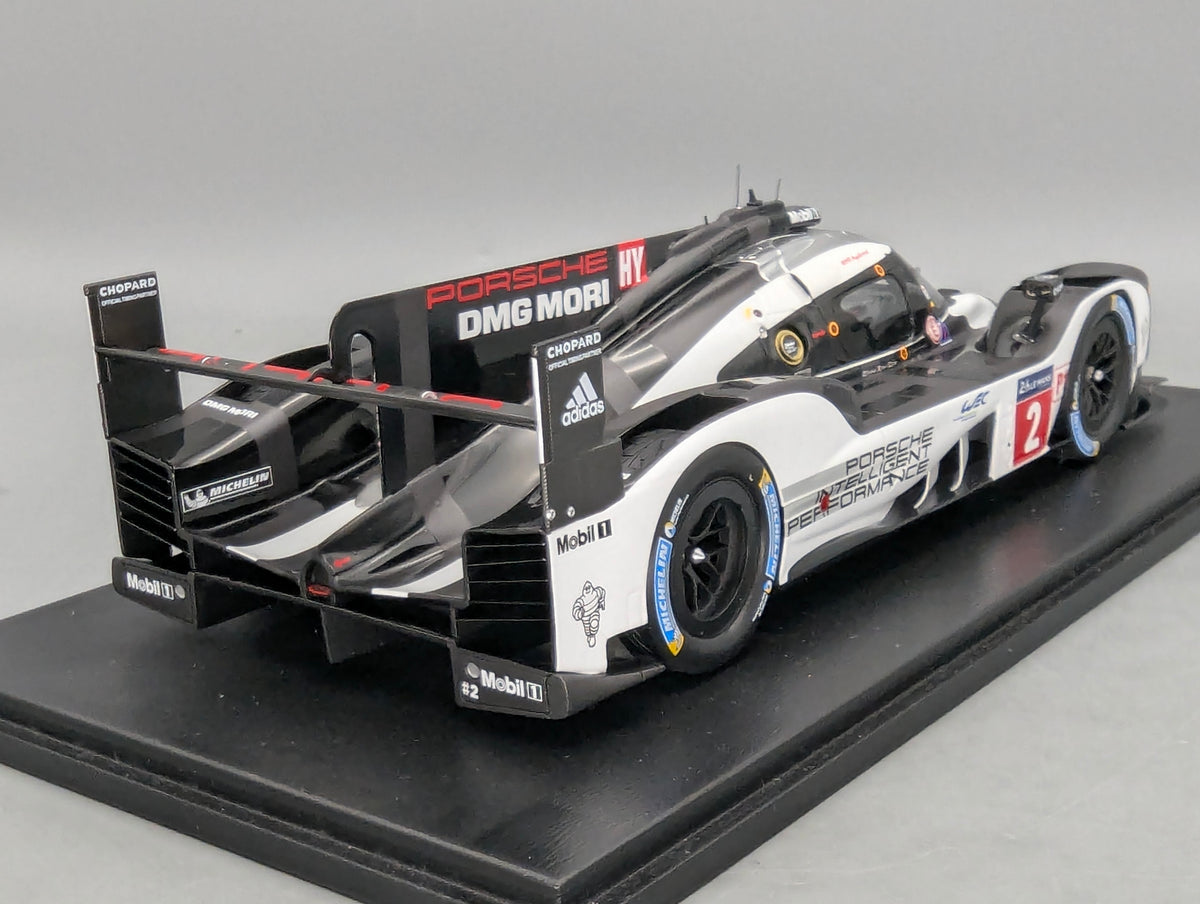 Modellautos 1:18 Spark Porsche 919 Hybrid WINNER 24h Le Mans 2016 #2 mit Vitrine und OVP