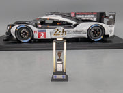 Modellautos 1:18 Spark Porsche 919 Hybrid WINNER 24h Le Mans 2016 #2 mit Vitrine und OVP