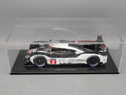 Modellautos 1:18 Spark Porsche 919 Hybrid WINNER 24h Le Mans 2016 #2 mit Vitrine und OVP