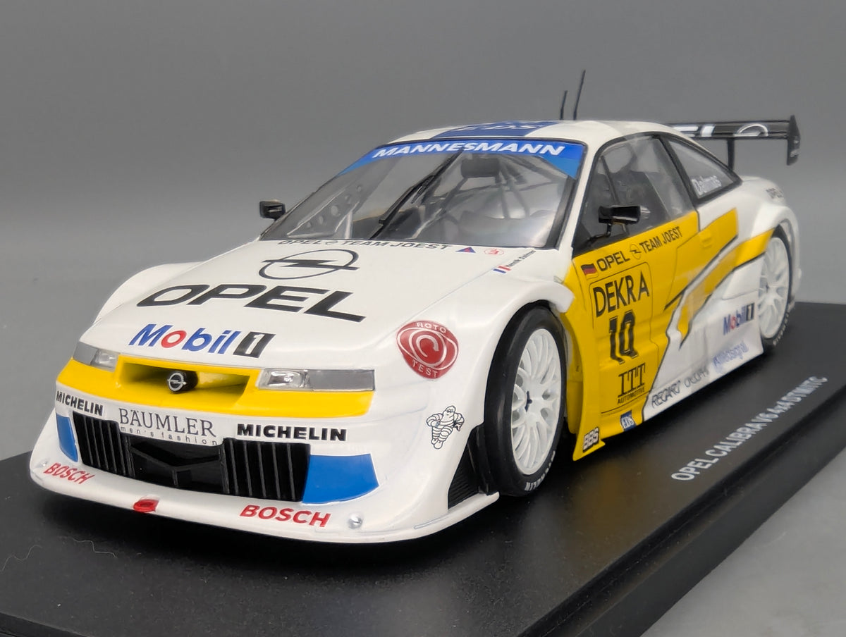 Model Cars 1:43 Minichamps Mercedes Benz SL65 AMG Black Series Silver with original packaging