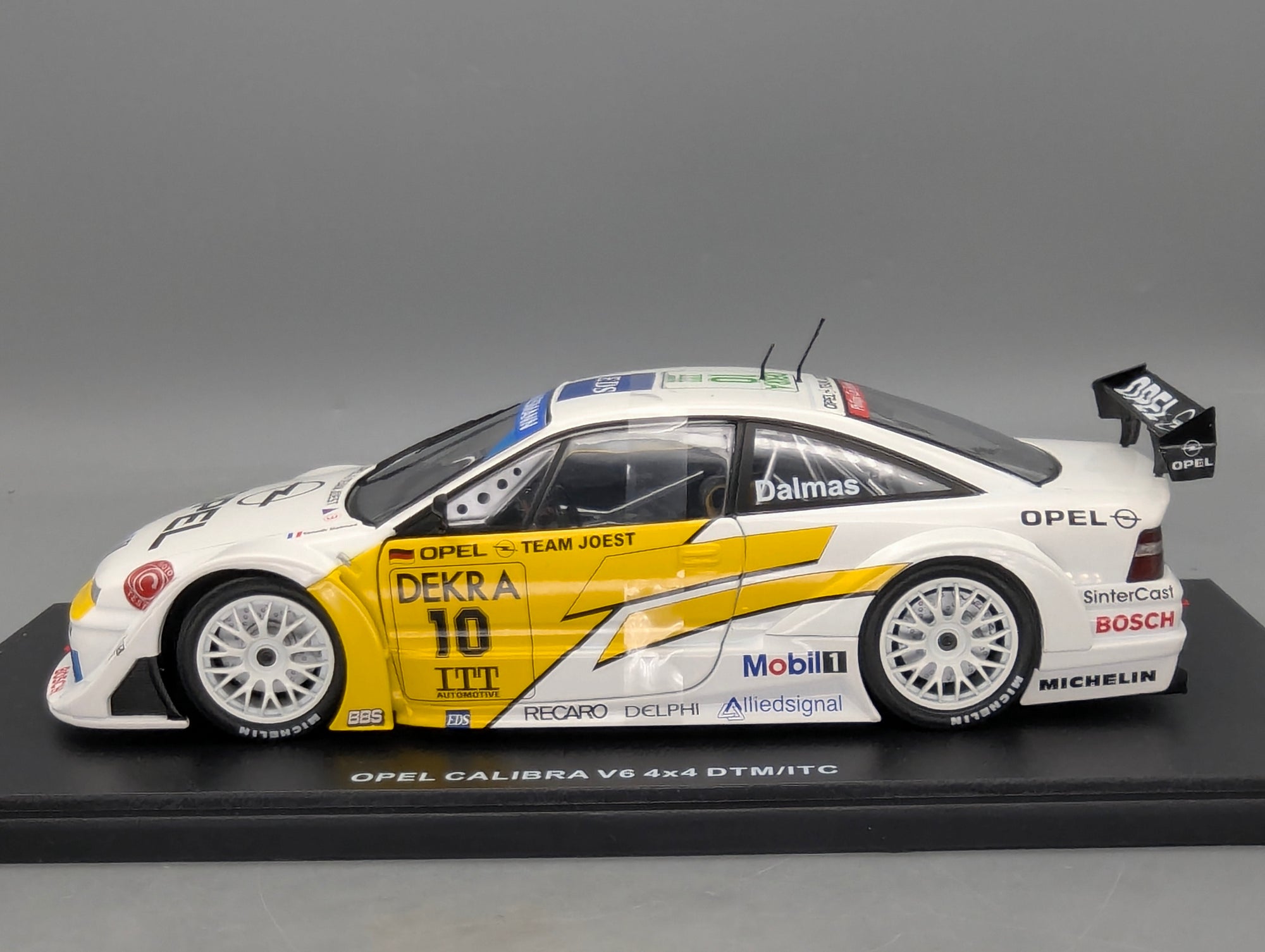 Model Cars 1:43 Minichamps Mercedes Benz SL65 AMG Black Series Silver with original packaging