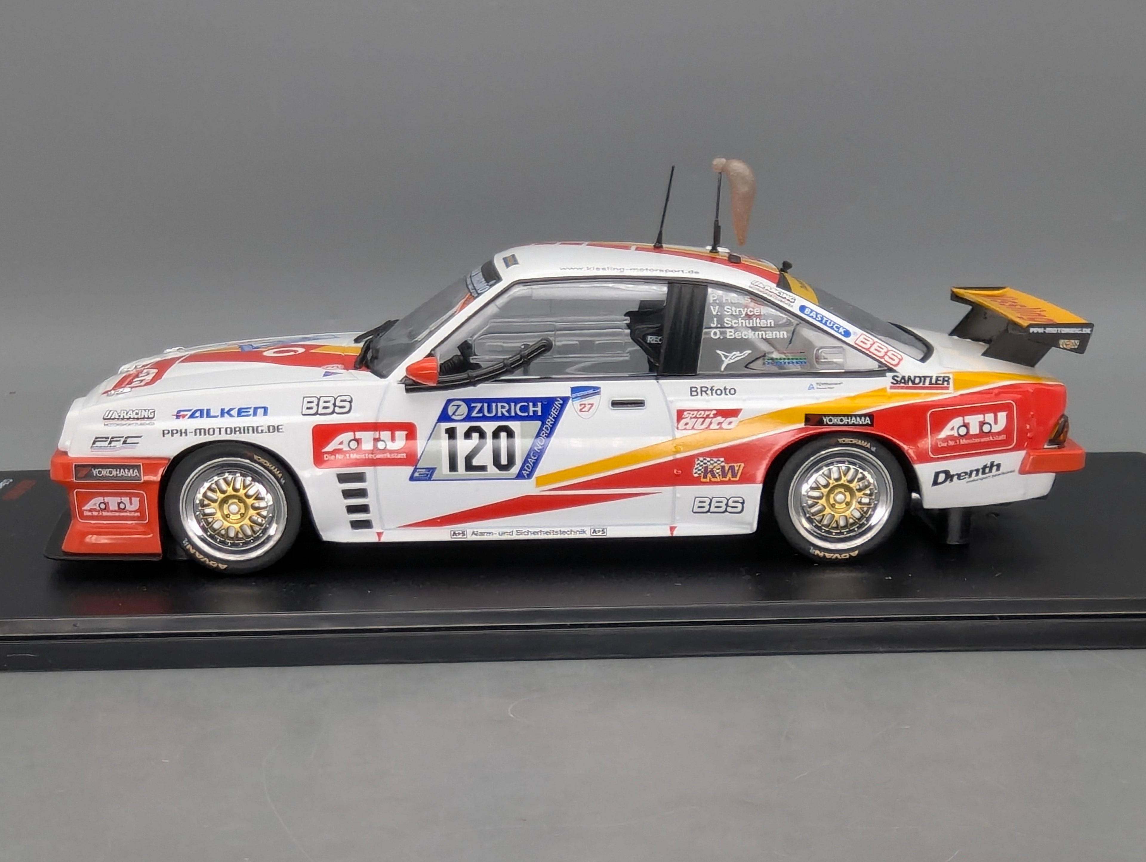 Model Cars 1:43 Minichamps Mercedes Benz SL65 AMG Black Series Silver with original packaging