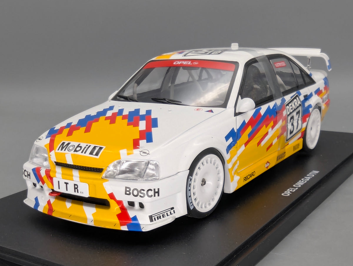 Coches en miniatura 1:43 Minichamps Mercedes Benz SL65 AMG Black Series Plata con embalaje original