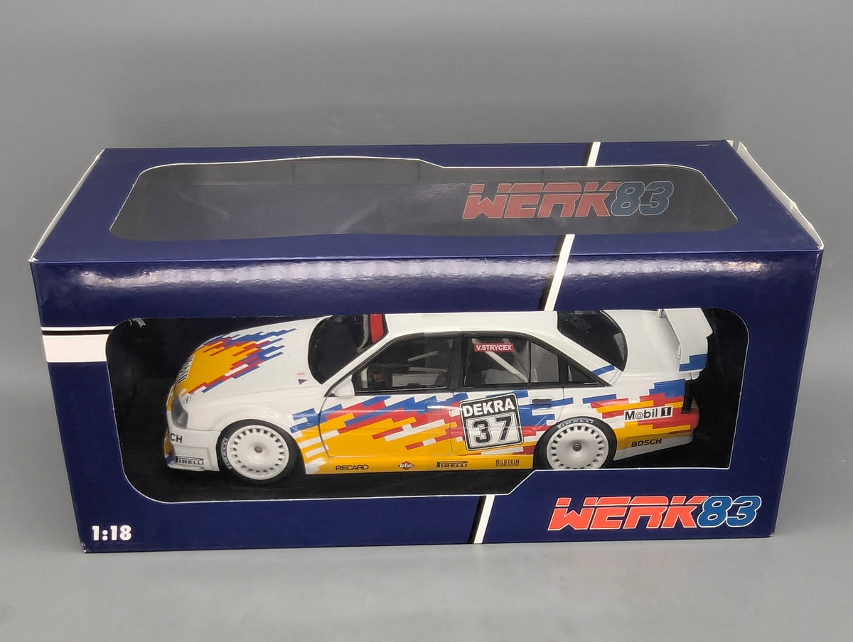 Coches en miniatura 1:43 Minichamps Mercedes Benz SL65 AMG Black Series Plata con embalaje original