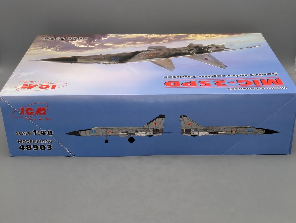 Flugzeug Modell Bausatz 1:48 ICM 48903 MiG-25PD Soviet Interceptor Fighter mit OVP