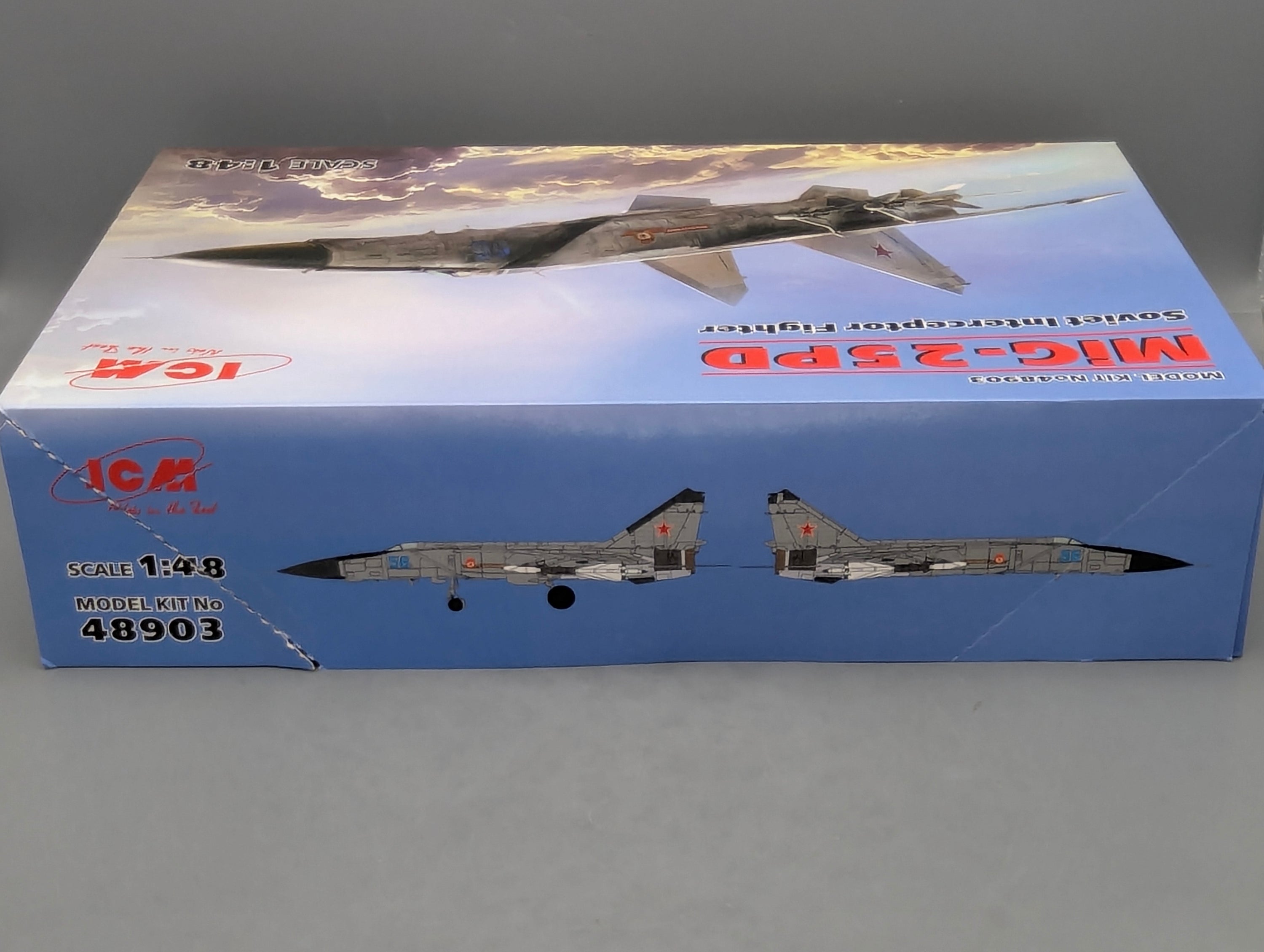 Flugzeug Modell Bausatz 1:48 ICM 48903 MiG-25PD Soviet Interceptor Fighter mit OVP