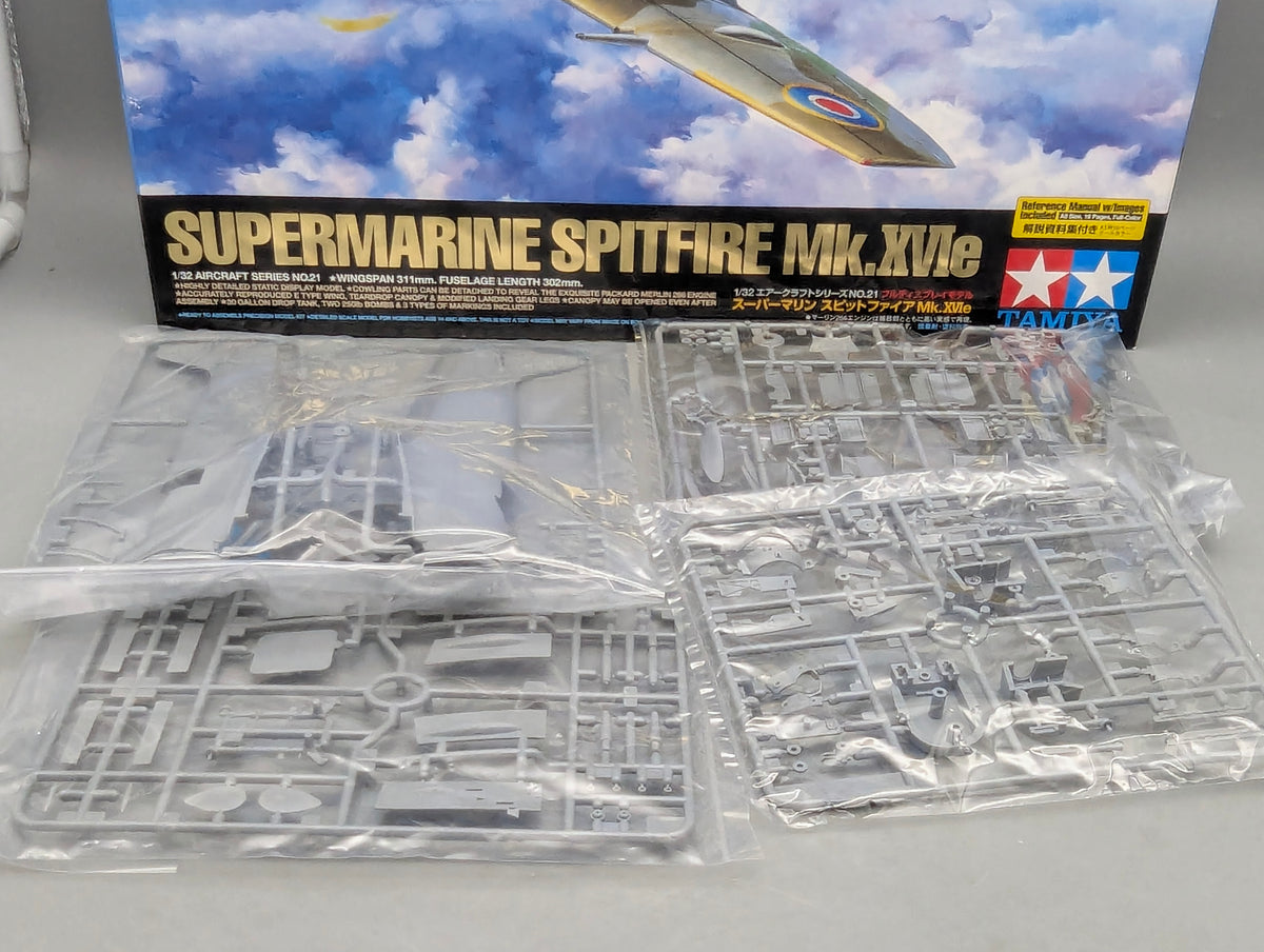 Flugzeug Modell Bausatz 1:32 Tamiya 60321 Supermarine Spitfire Mk.XVIe mit OVP