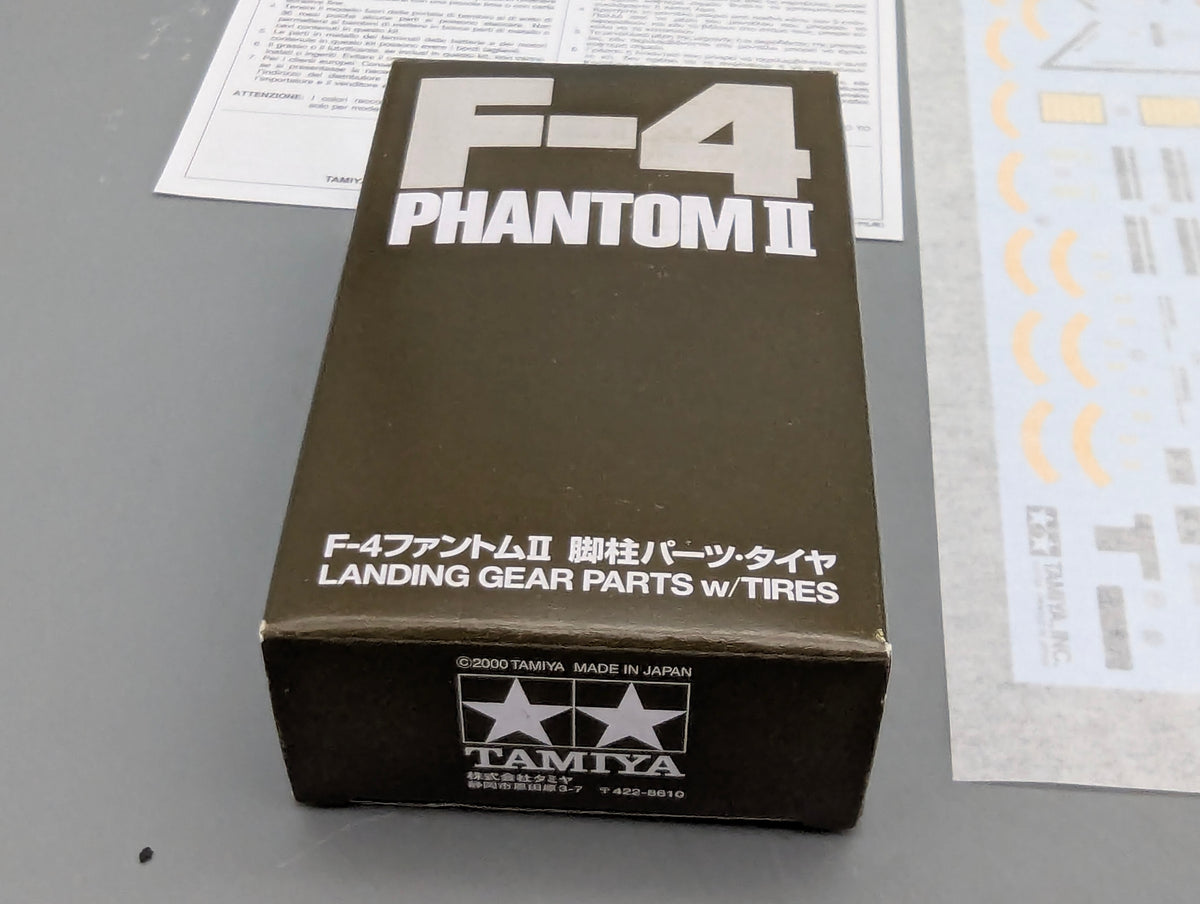 Flugzeug Modell Bausatz 1:32 Tamiya 60310 McDonnel Douglas F-4E Phantom II OVP