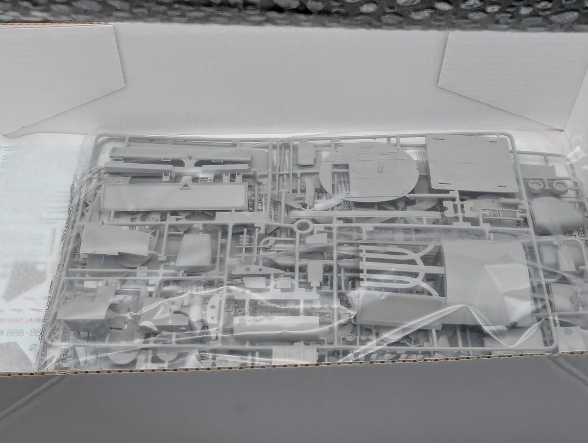 Flugzeug Modell Bausatz 1:48 Italeri 2746 Lockheed Martin C-130J C5 Hercules mit OVP