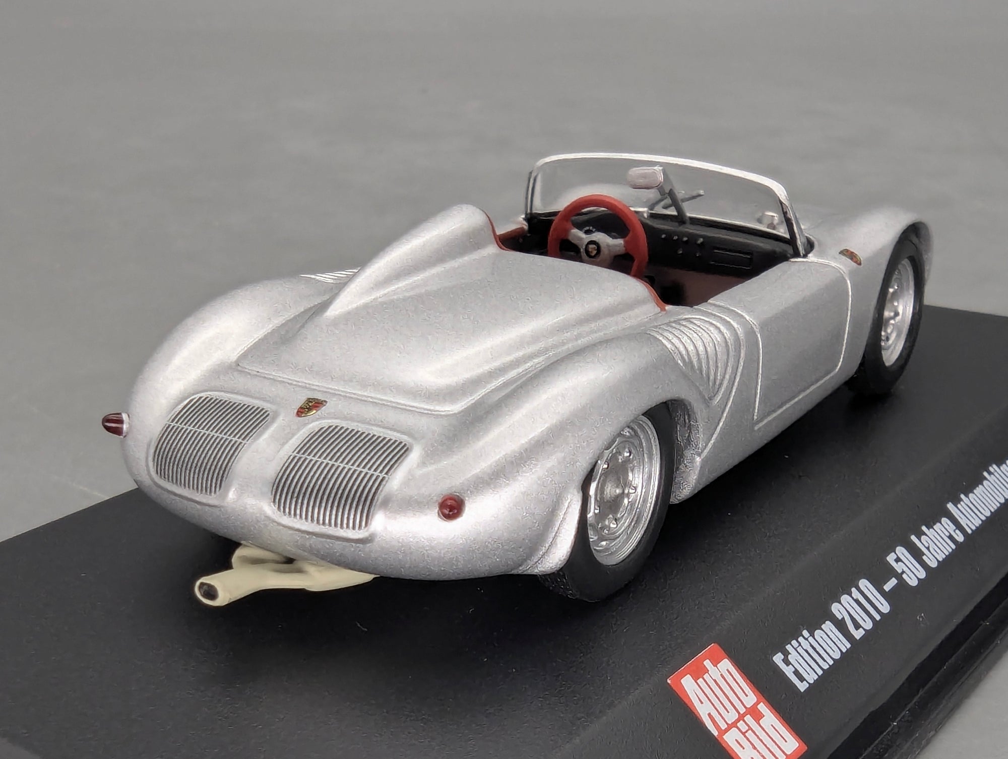 Modellautos 1:43 Minichamps Porsche 718 RS 60 Spyder Silber mit OVP