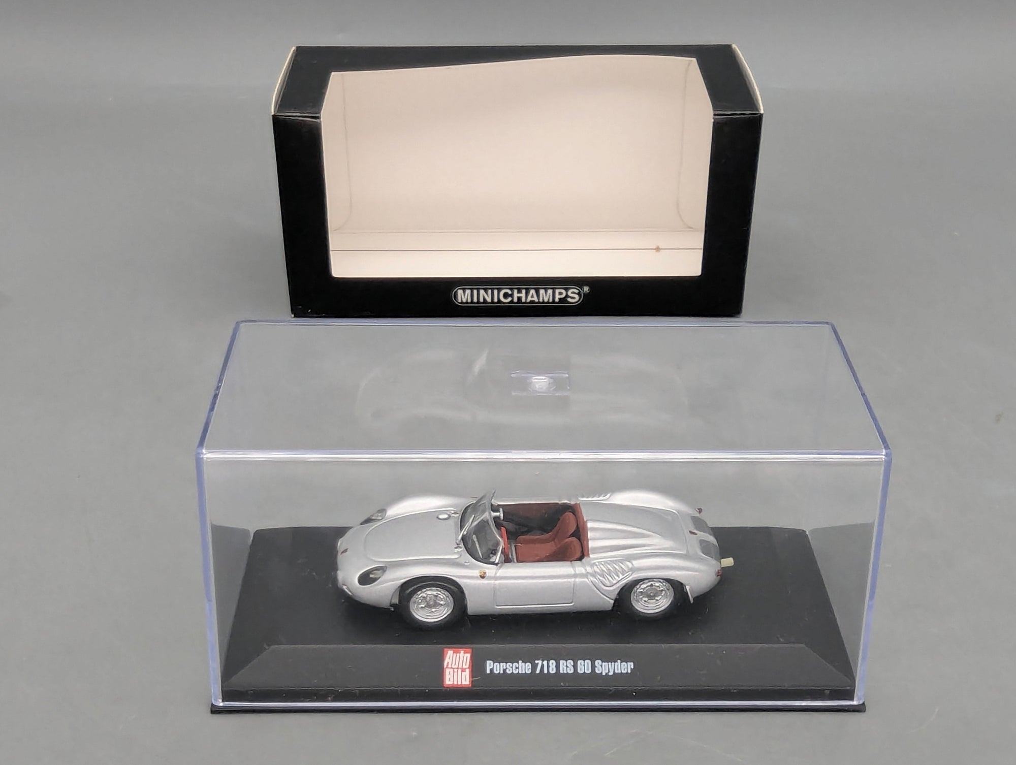 Modellautos 1:43 Minichamps Porsche 718 RS 60 Spyder Silber mit OVP