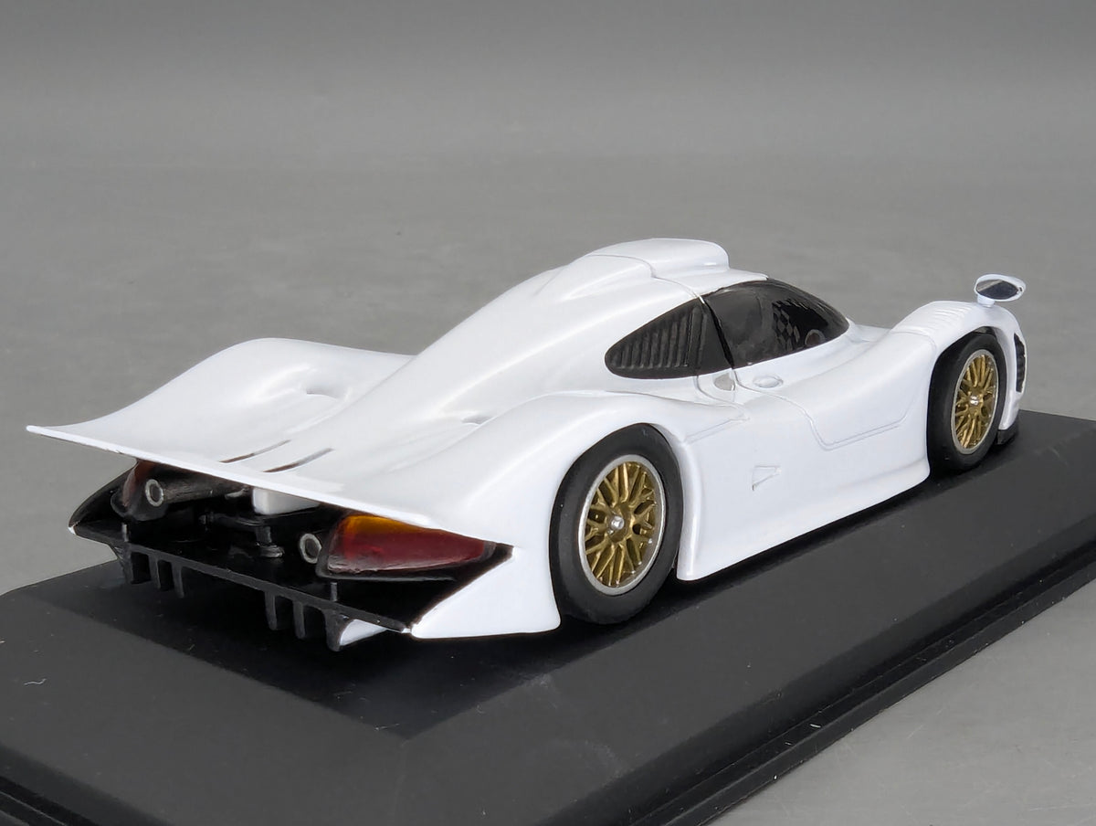 Modellautos 1:43 Minichamps Porsche 911 GT1 Street 1998 Weiß mit OVP