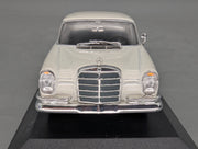 Modellautos 1:43 Minichamps Mercedes-Benz 300 SEL 6.3 1968 Weiß mit OVP