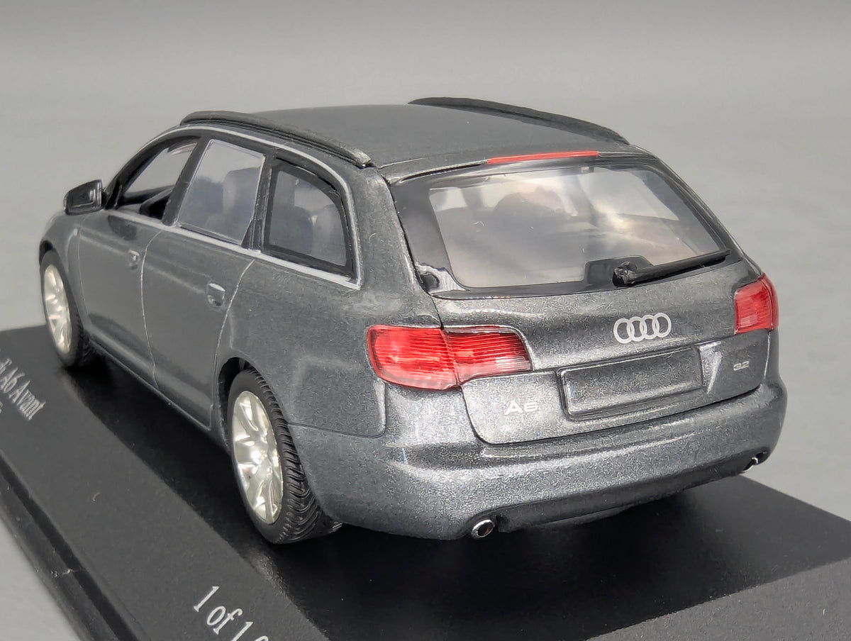 Modellautos 1:43 Minichamps Audi A6 Avant Atlasgrau Metallic mit OVP