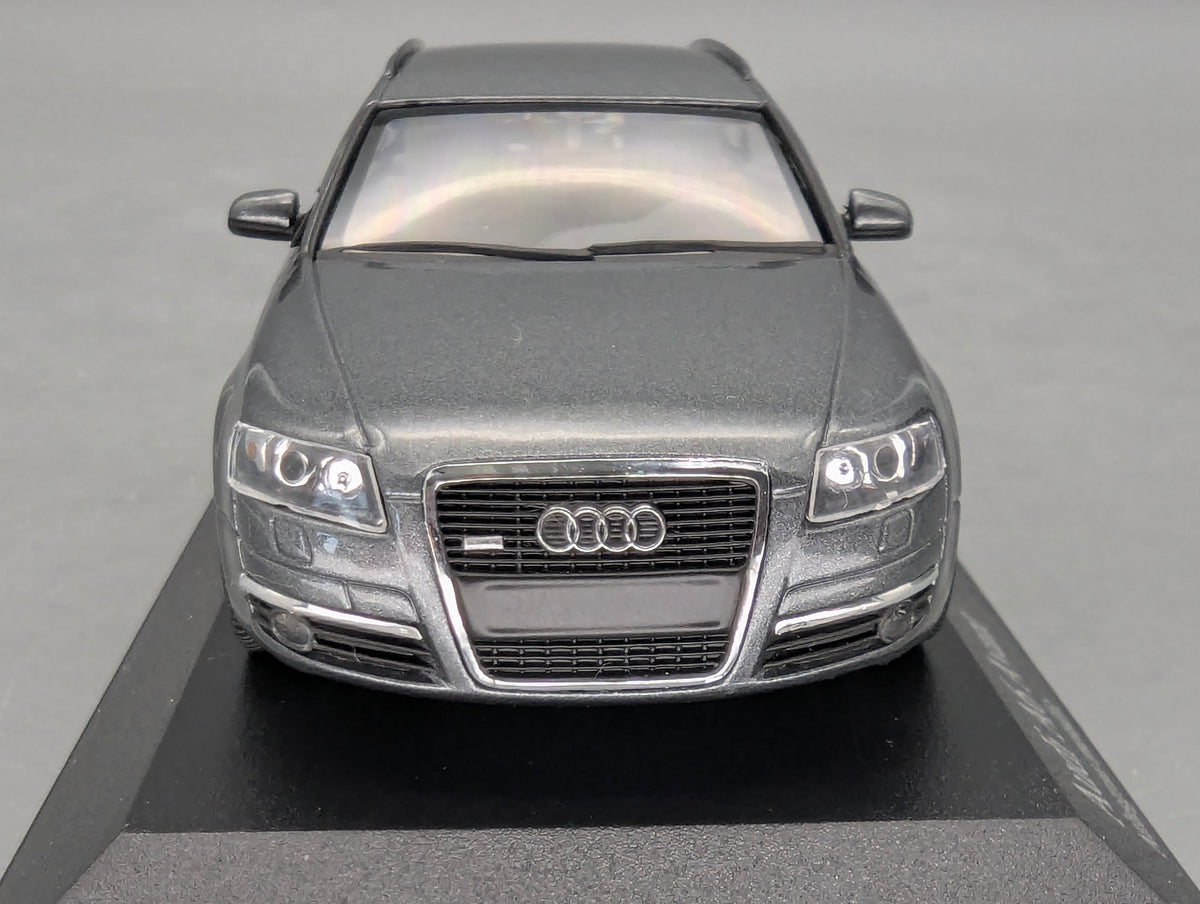 Modellautos 1:43 Minichamps Audi A6 Avant Atlasgrau Metallic mit OVP