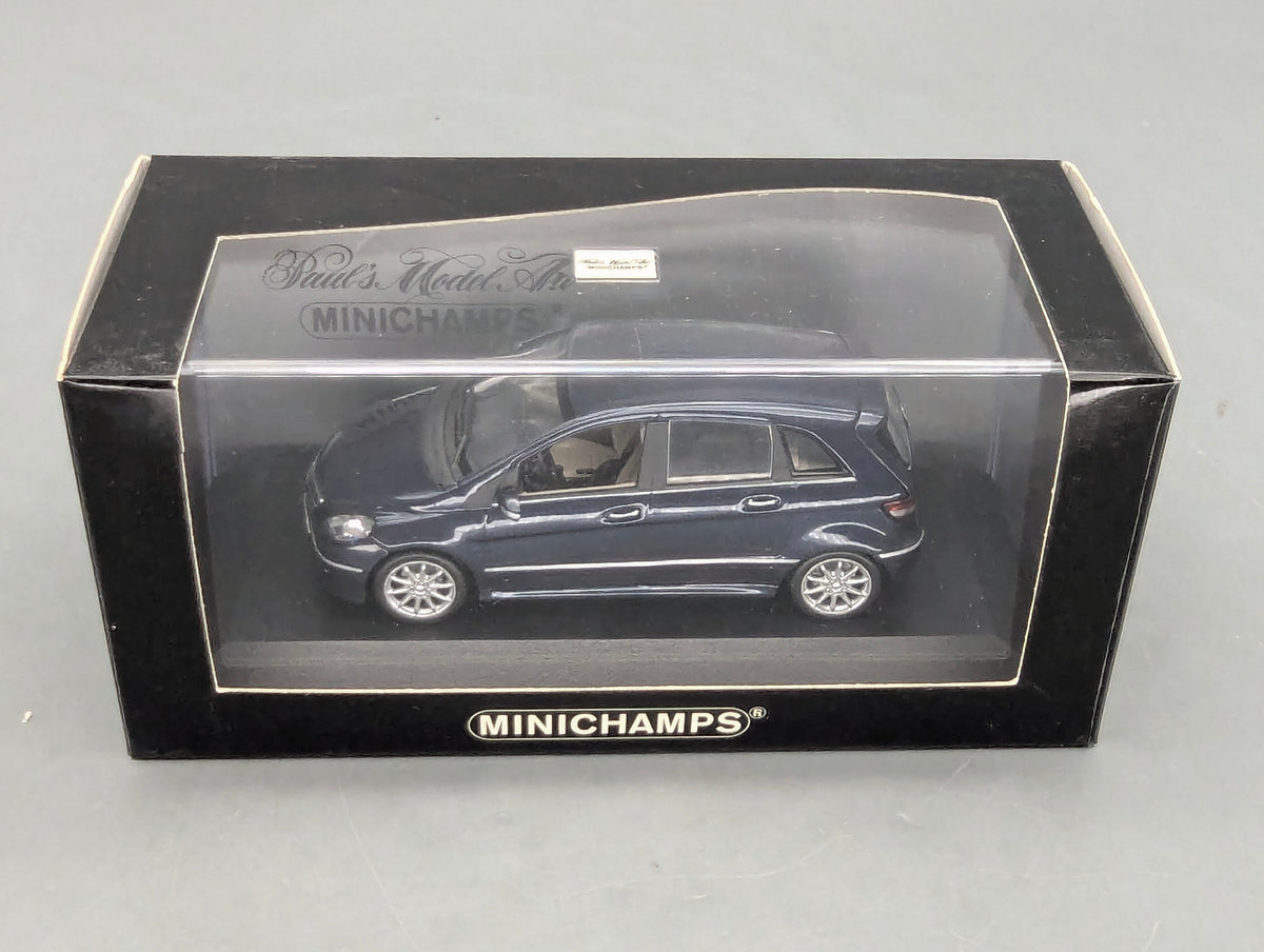 Modellautos 1:43 Minichamps Mercedes-Benz B-Klasse B200 Sport Midnight Blue mit OVP