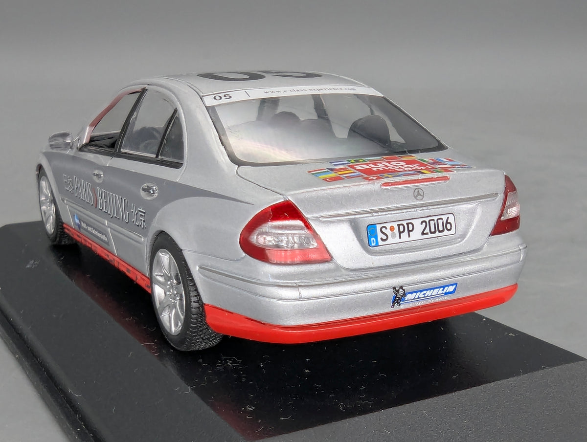Modellautos 1:43 Minichamps Mercedes-Benz E-Klasse Rally Paris–Peking #05 OVP