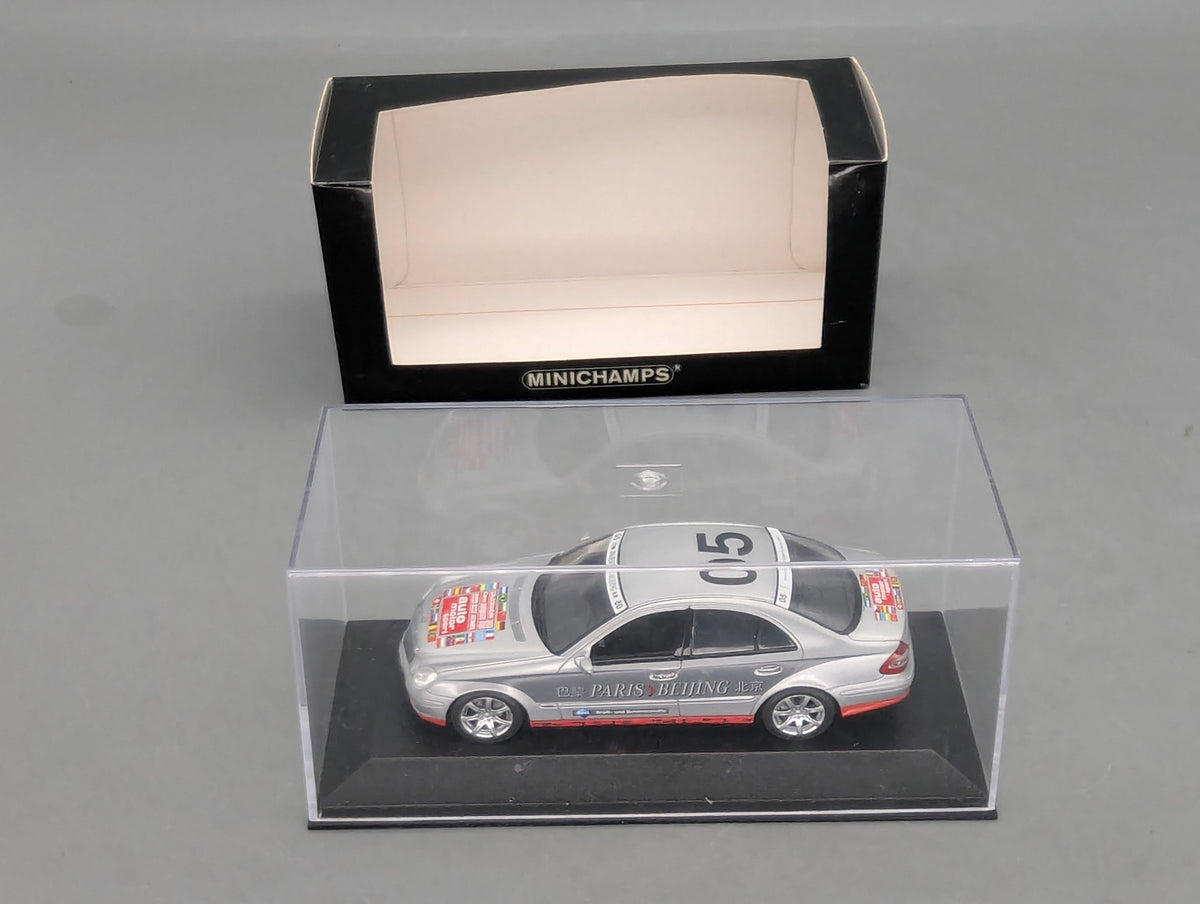 Modellautos 1:43 Minichamps Mercedes-Benz E-Klasse Rally Paris–Peking #05 OVP