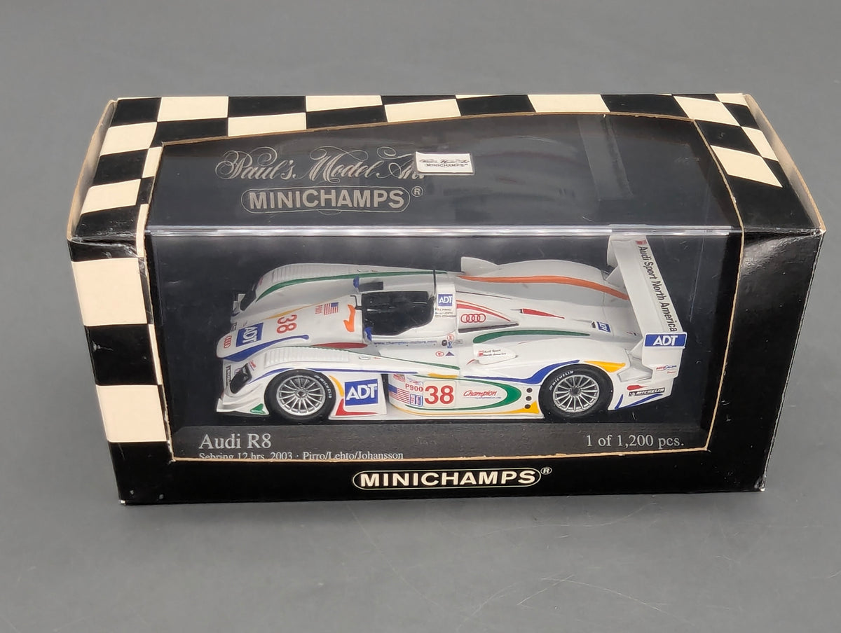 Modellautos 1:43 Minichamps Audi R8 12h Sebring 2003 #38 mit OVP