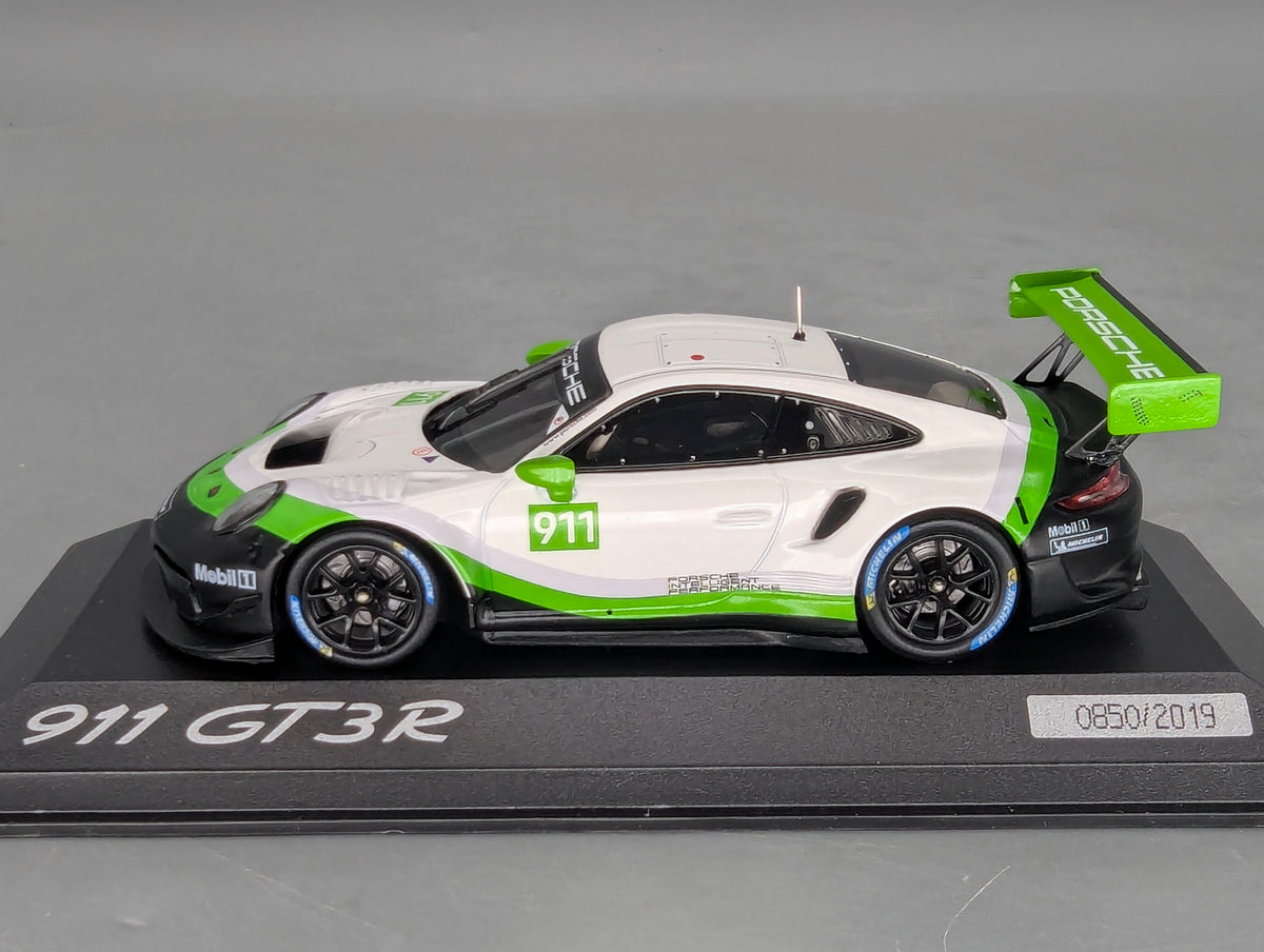 Modellautos 1:43 Minichamps Porsche 911 GT3R mit WAP Dealer OVP