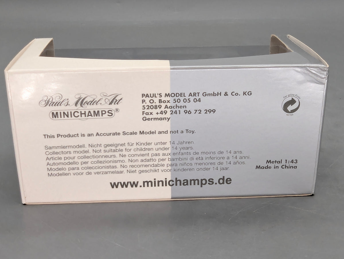 Modellautos 1:43 Minichamps Audi A8 4.2 Coupe Eissilber Metallic Silber mit Dealer OVP