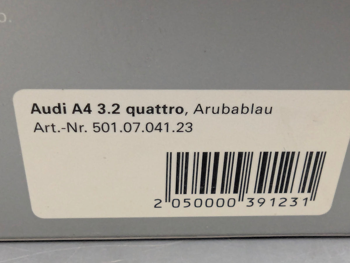 Modellautos 1:43 Minichamps Audi A4 3.2 Quattro Aruba Blau Metallic mit Dealer OVP