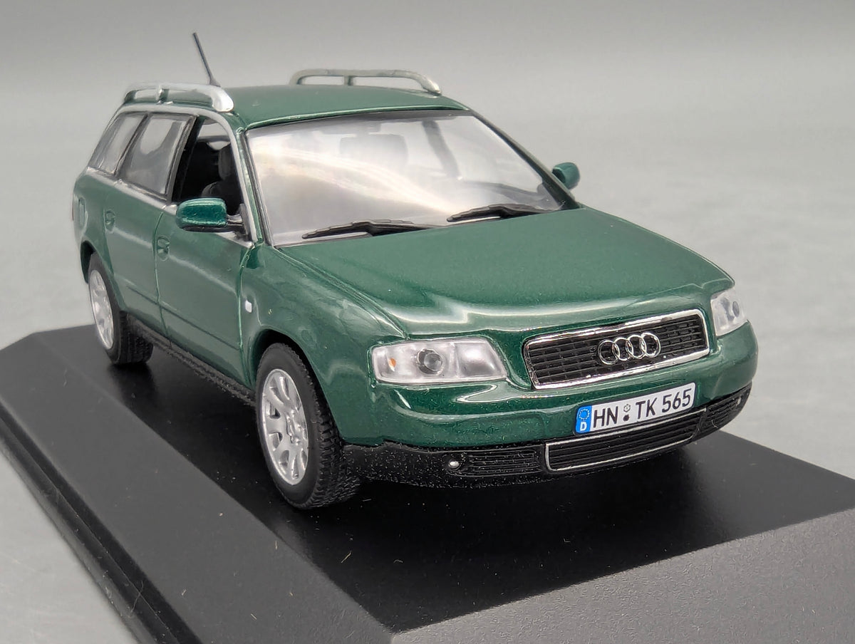 Modellautos 1:43 Minichamps Audi A6 3.0 Avant Grün Met. mit Dealer OVP
