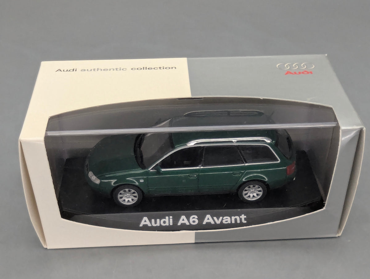 Modellautos 1:43 Minichamps Audi A6 3.0 Avant Grün Met. mit Dealer OVP