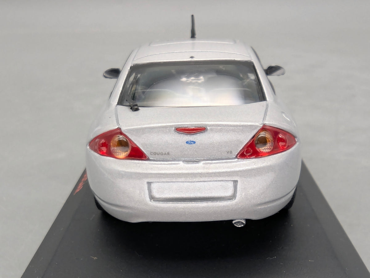 Modellautos 1:43 Minichamps Ford Cougar Silber mit Dealer OVP