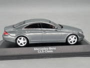 Modellautos 1:43 Minichamps Mercedes-Benz CLS-Klasse Perlitgrau Metallic mit Dealer OVP