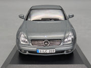 Modellautos 1:43 Minichamps Mercedes-Benz CLS-Klasse Perlitgrau Metallic mit Dealer OVP