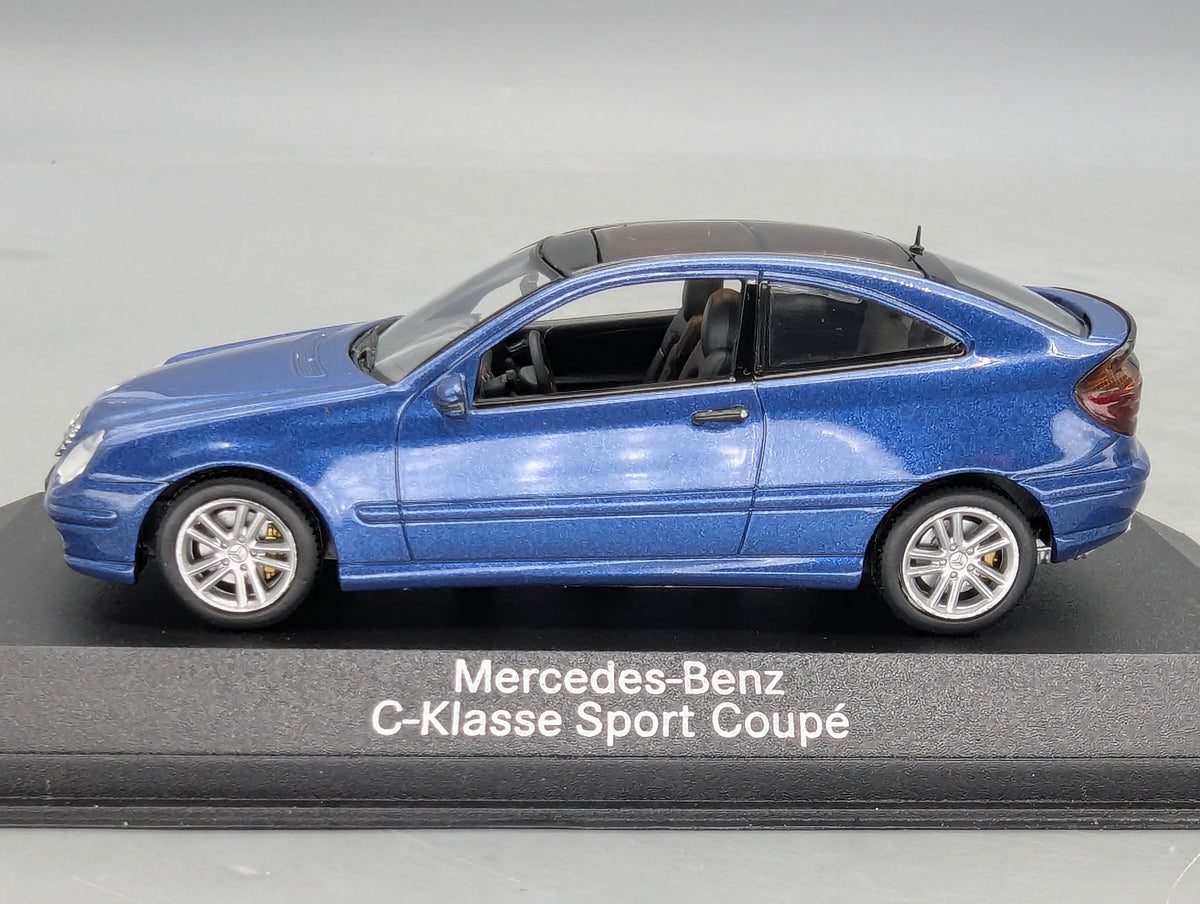Modellautos 1:43 Minichamps Mercedes-Benz C-Klasse Sport Coupe mit Dealer OVP