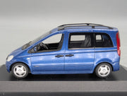 Modellautos 1:43 Minichamps Mercedes-Benz Vaneo Blau Metallic mit Dealer OVP