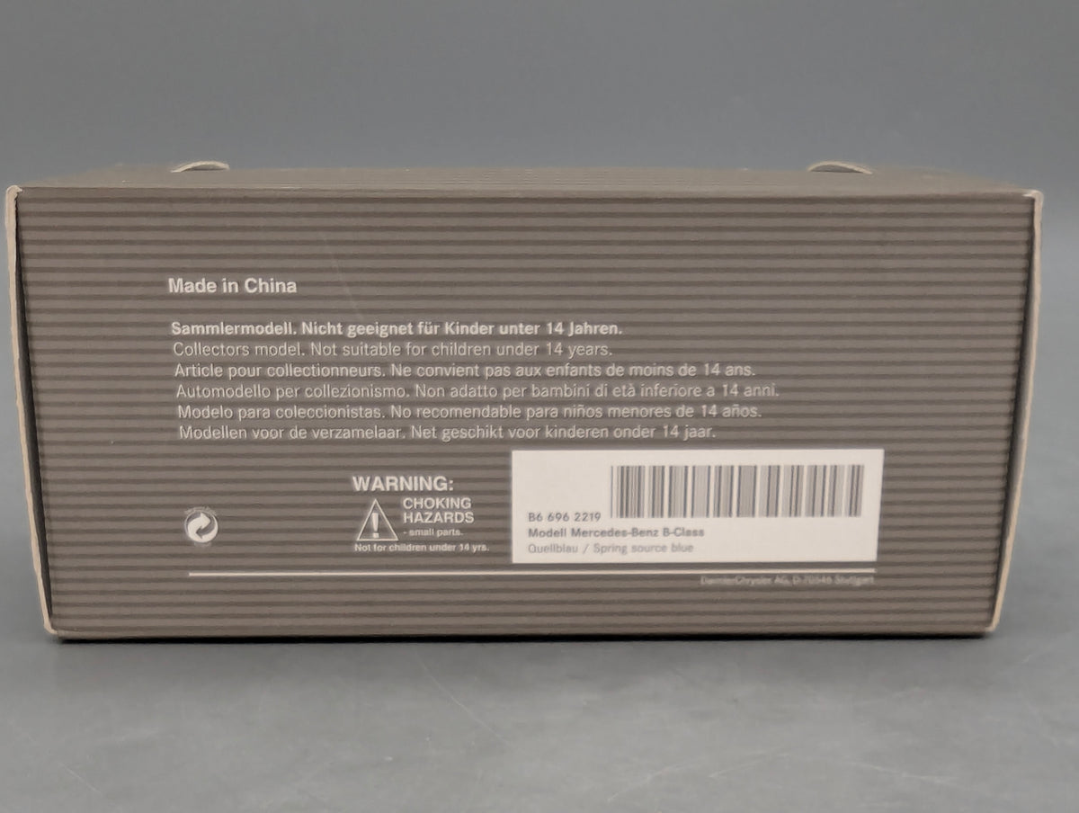 Modellautos 1:43 Minichamps Mercedes-Benz B-Klasse Quellblau mit Dealer OVP
