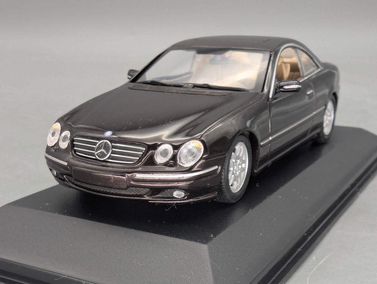 Modellautos 1:43 Minichamps Mercedes-Benz CL 500 mit Dealer OVP