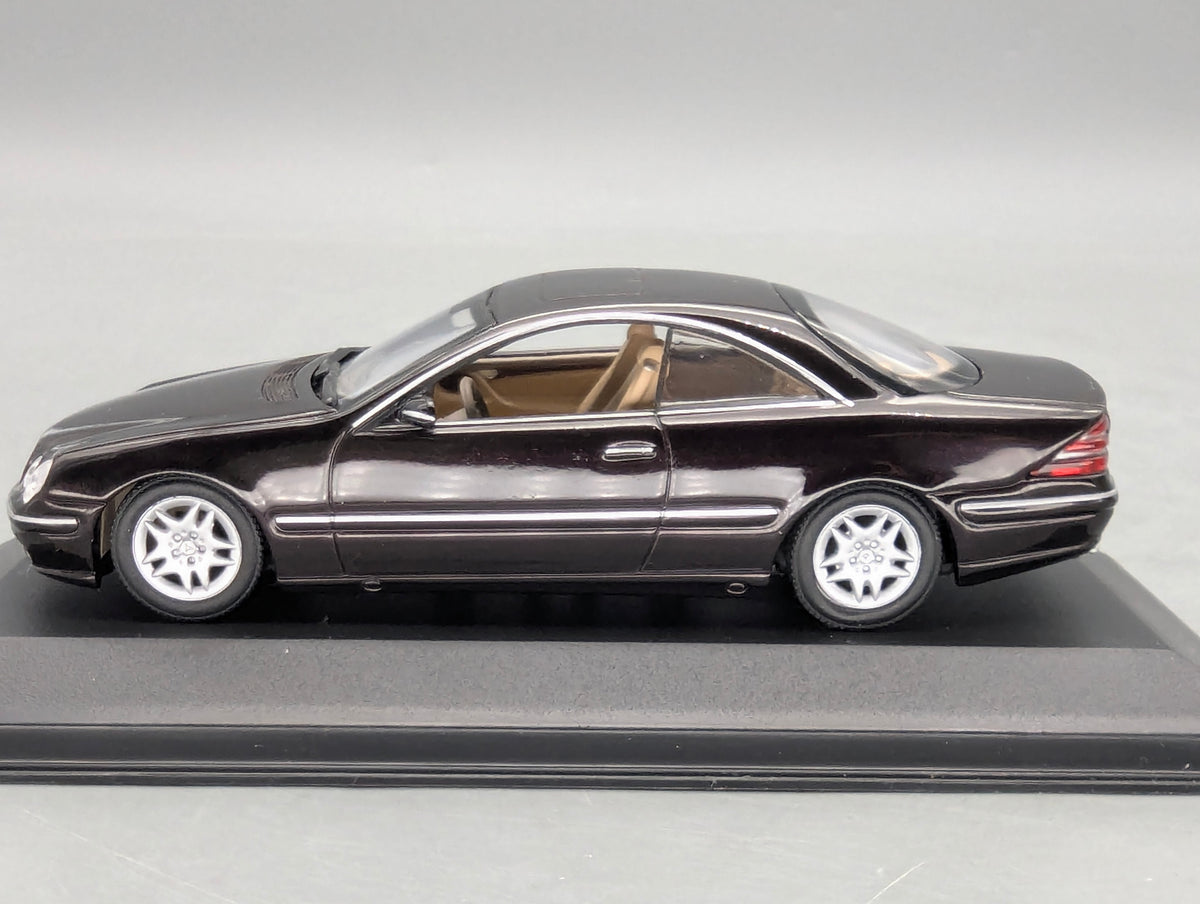Modellautos 1:43 Minichamps Mercedes-Benz CL 500 mit Dealer OVP
