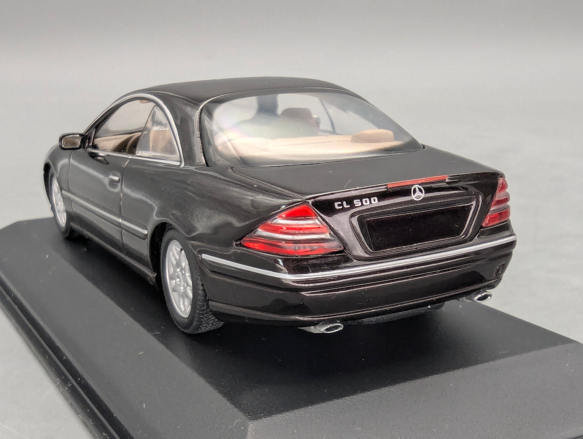 Modellautos 1:43 Minichamps Mercedes-Benz CL 500 mit Dealer OVP