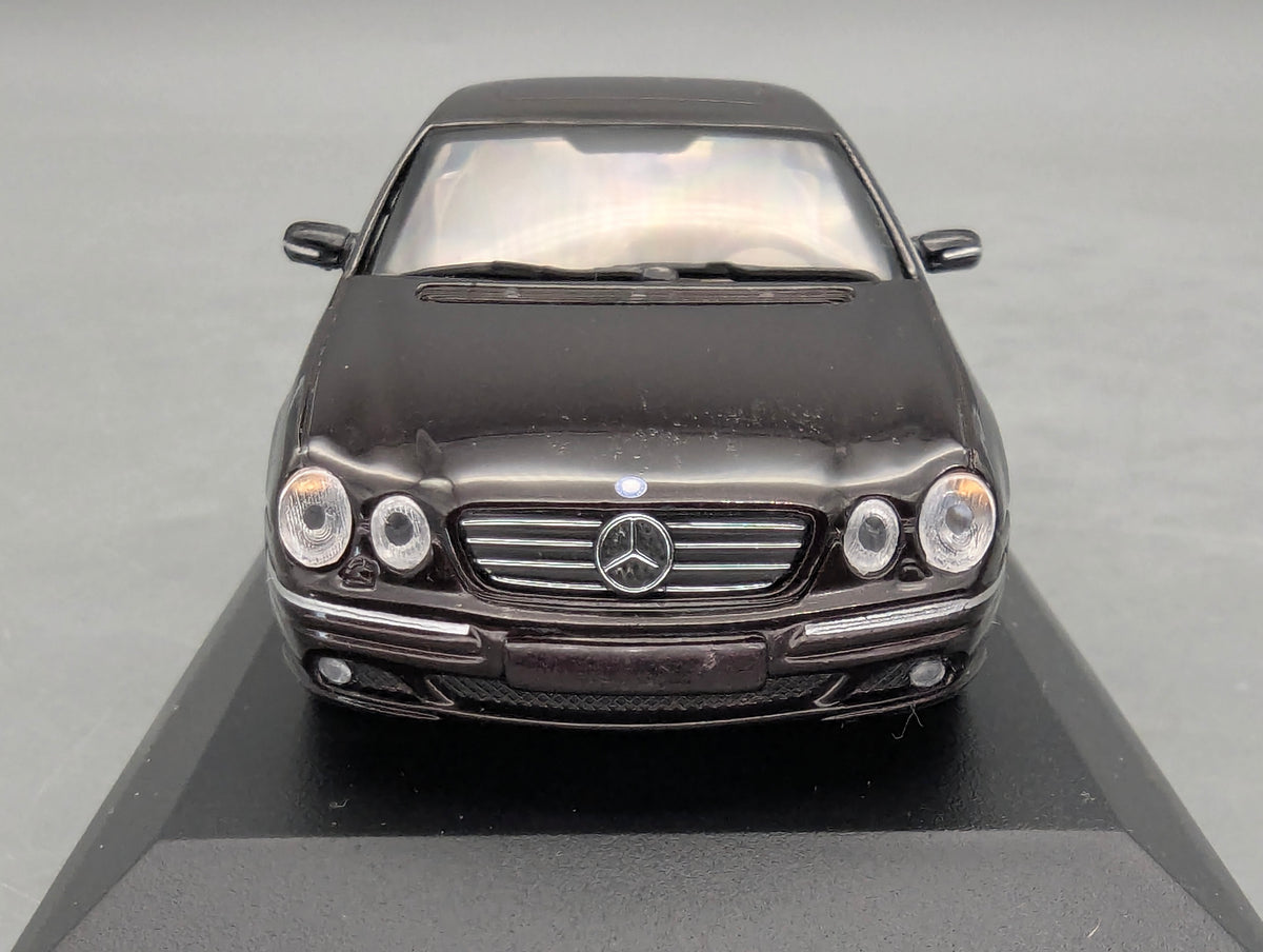 Modellautos 1:43 Minichamps Mercedes-Benz CL 500 mit Dealer OVP