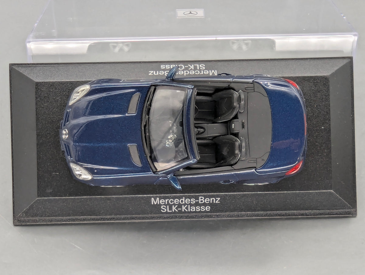 Modellautos 1:43 Minichamps Mercedes-Benz SLK-Klasse Benetoitblau mit Dealer OVP