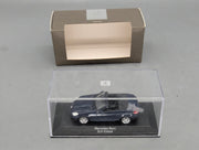 Modellautos 1:43 Minichamps Mercedes-Benz SLK-Klasse Benetoitblau mit Dealer OVP