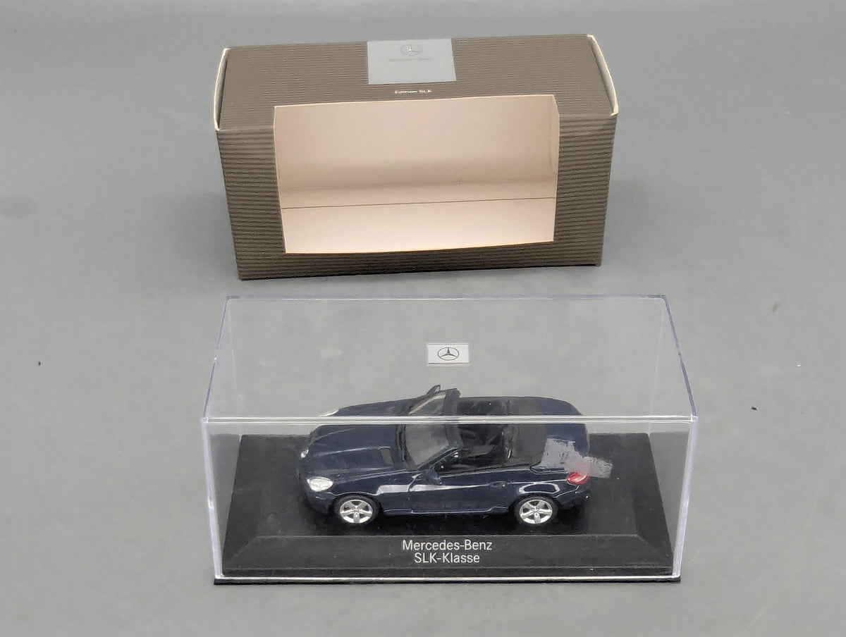 Modellautos 1:43 Minichamps Mercedes-Benz SLK-Klasse Benetoitblau mit Dealer OVP