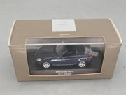 Modellautos 1:43 Minichamps Mercedes-Benz SLK-Klasse Benetoitblau mit Dealer OVP