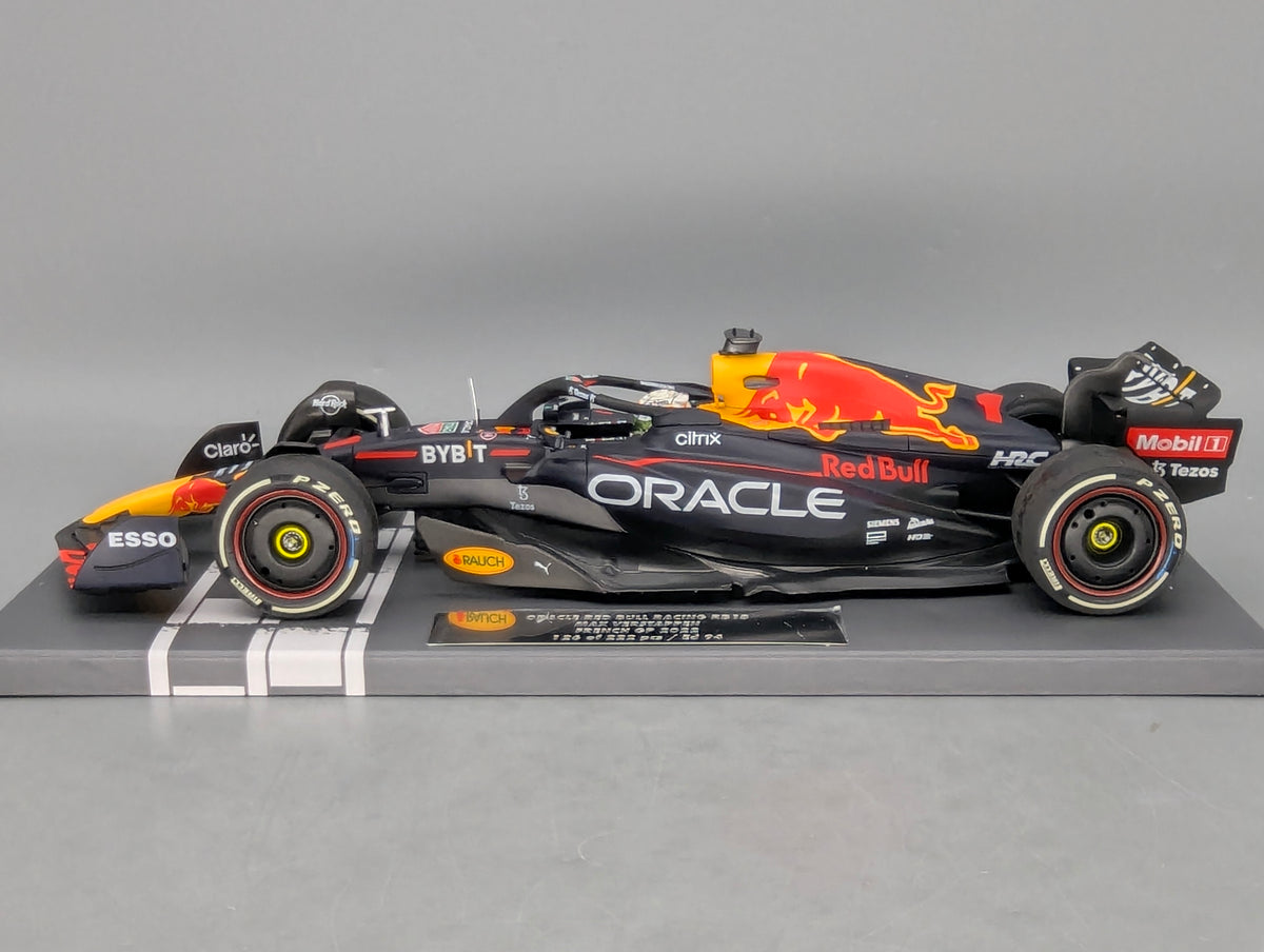 Modellautos 1:43 Minichamps Red Bull RB18 WINNER French GP 2022 Verstappen OVP