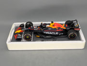 Modellautos 1:43 Minichamps Red Bull RB18 WINNER French GP 2022 Verstappen OVP