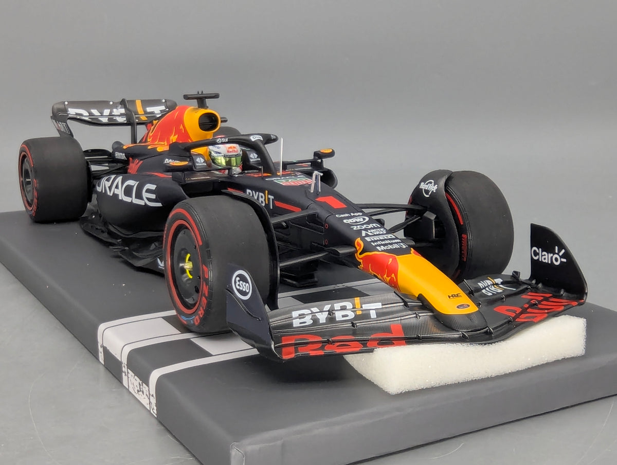 Modellautos 1:43 Minichamps Red Bull RB19 WINNER Spanish GP 2023 Verstappen OVP