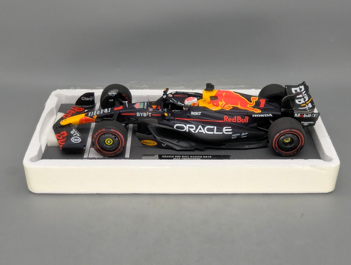 Modellautos 1:43 Minichamps Red Bull RB19 WINNER Spanish GP 2023 Verstappen OVP