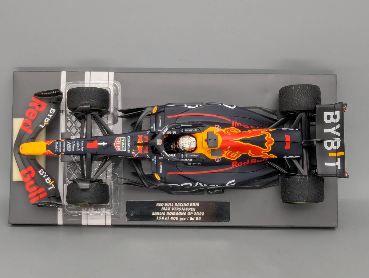 Modellautos 1:43 Minichamps Red Bull RB18 WINNER Imola 2022 Verstappen OVP