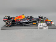 Modellautos 1:43 Minichamps Red Bull RB18 WINNER Miami GP 2022 Verstappen OVP