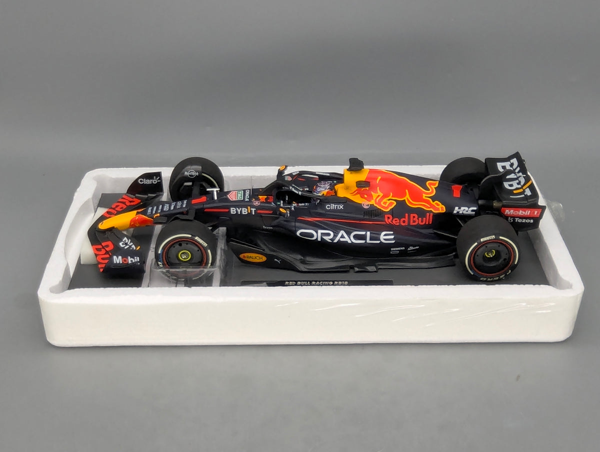 Modellautos 1:43 Minichamps Red Bull RB18 WINNER Miami GP 2022 Verstappen OVP