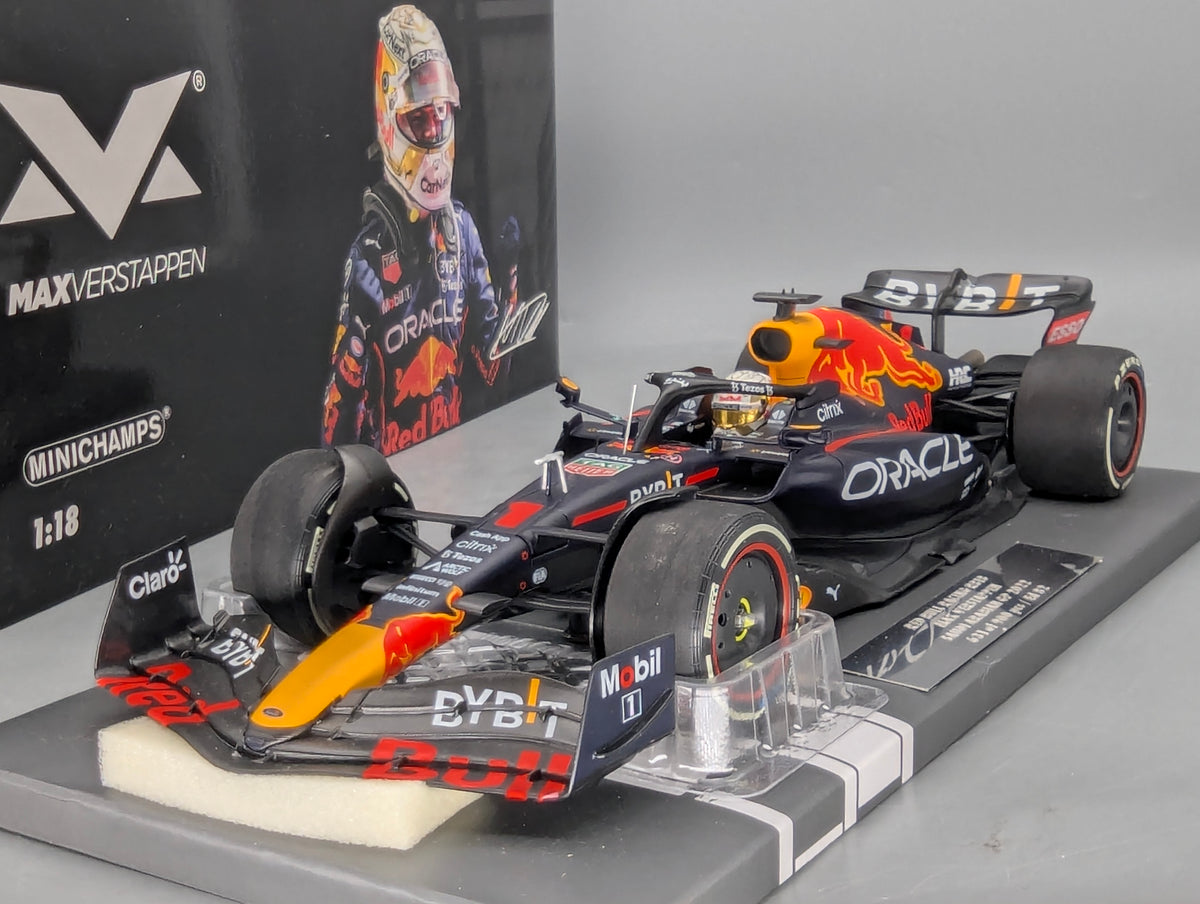 Modellautos 1:43 Minichamps Red Bull RB18 WINNER Saudi Arabia GP 2022 Verstappen OVP